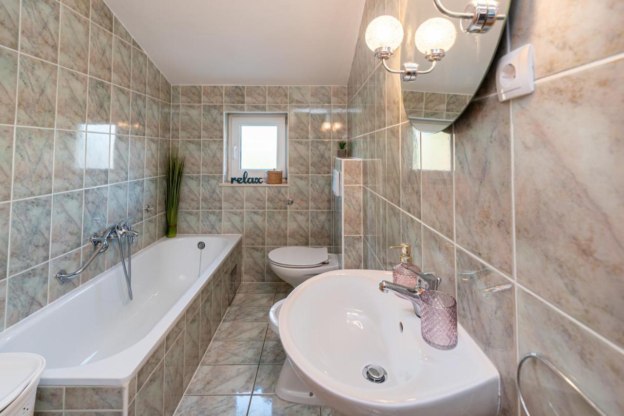 Magnolia Apartmani Водице Екстер'єр фото