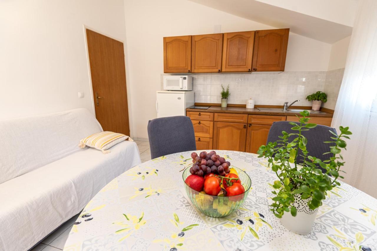 Magnolia Apartmani Водице Екстер'єр фото