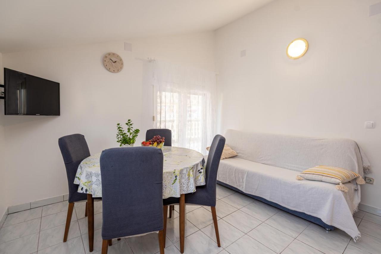 Magnolia Apartmani Водице Екстер'єр фото